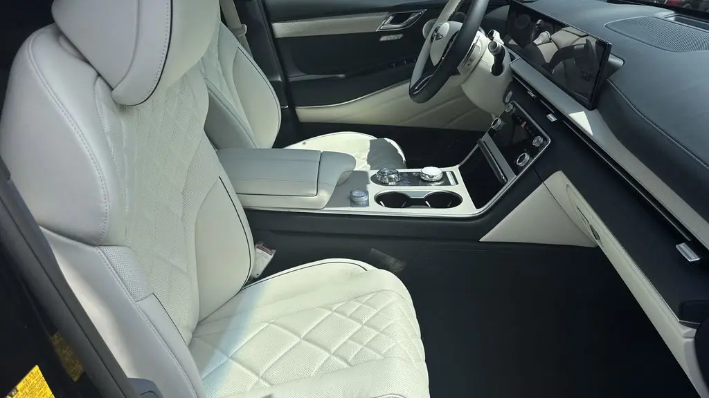 2026 Genesis GV80 3.5T Prestige