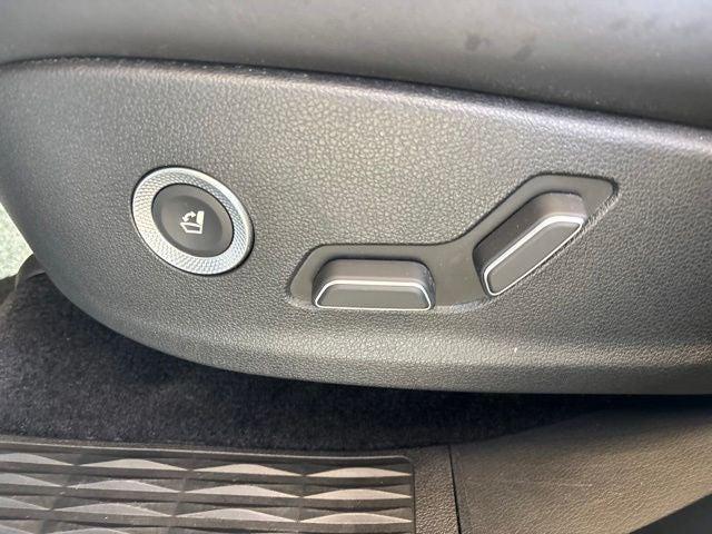 2025 Genesis GV80 - $53,593