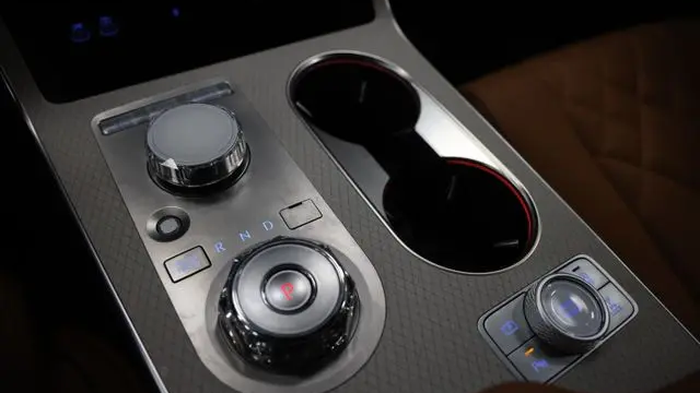 2025 Genesis GV80 3.5T Prestige