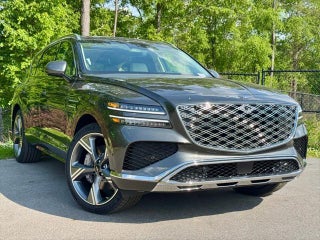 2025 Genesis GV80 with Makalu Gray Exterior