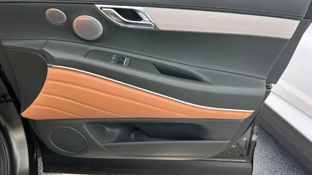 2025 Genesis GV80 3.5T Prestige