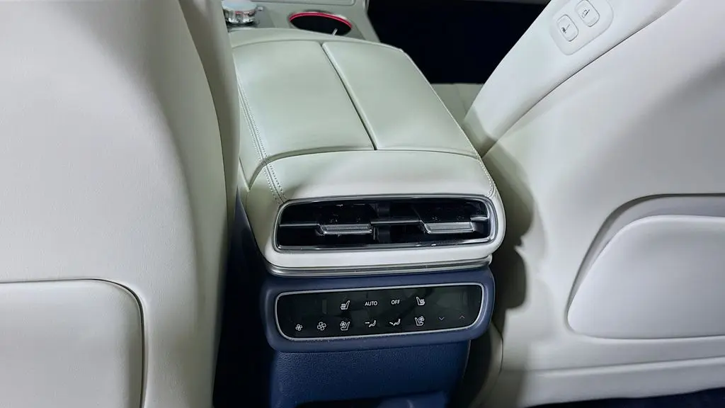 2025 Genesis GV80 3.5T Prestige