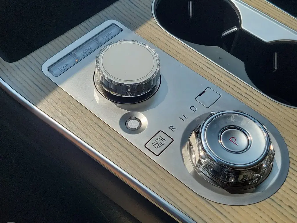 2025 Genesis GV80 - $66,399