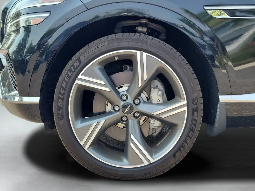 2025 Genesis GV80 - $66,399