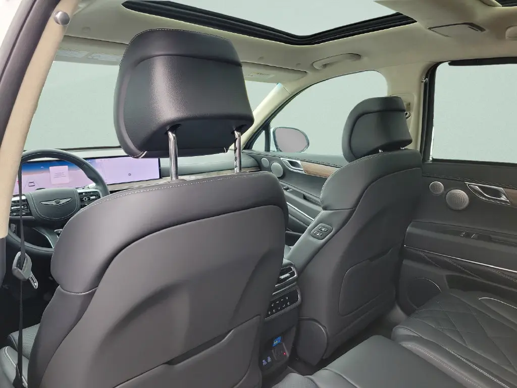 2026 Genesis GV80 - $75,499