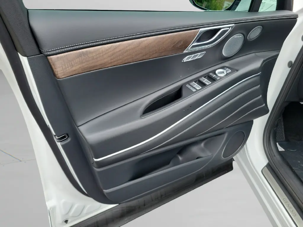 2026 Genesis GV80 - $75,499