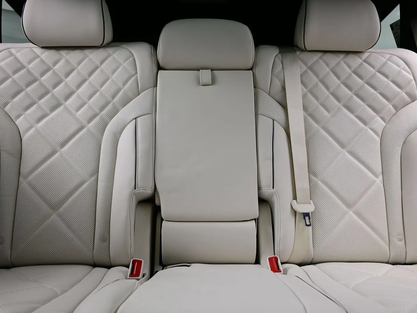 2026 Genesis GV80 - $71,550