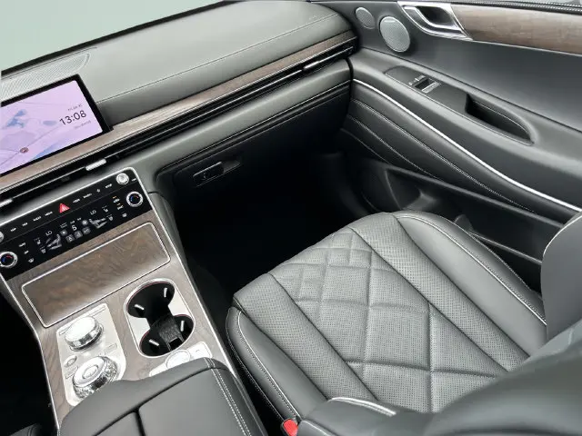 2026 Genesis GV80 - $83,710