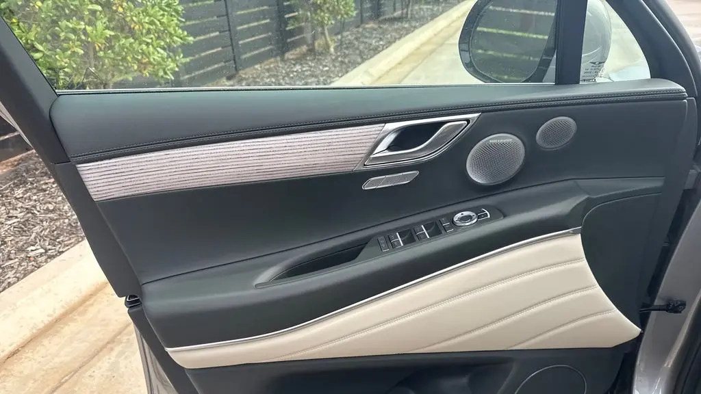 2026 Genesis GV80 3.5T Prestige