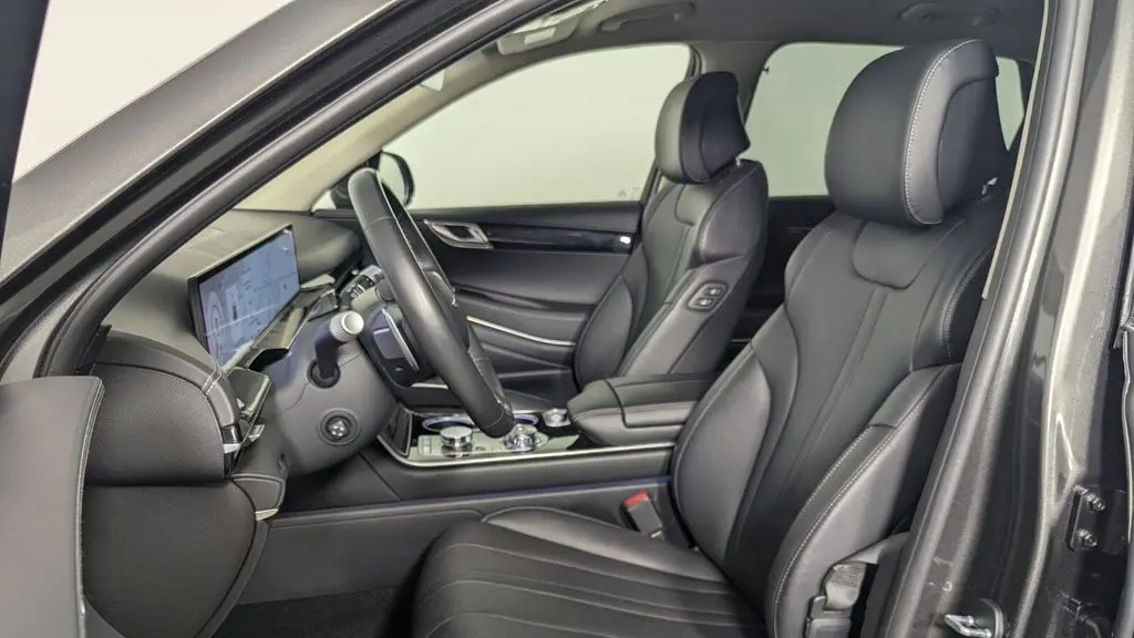2025 Genesis GV80 2.5T Standard