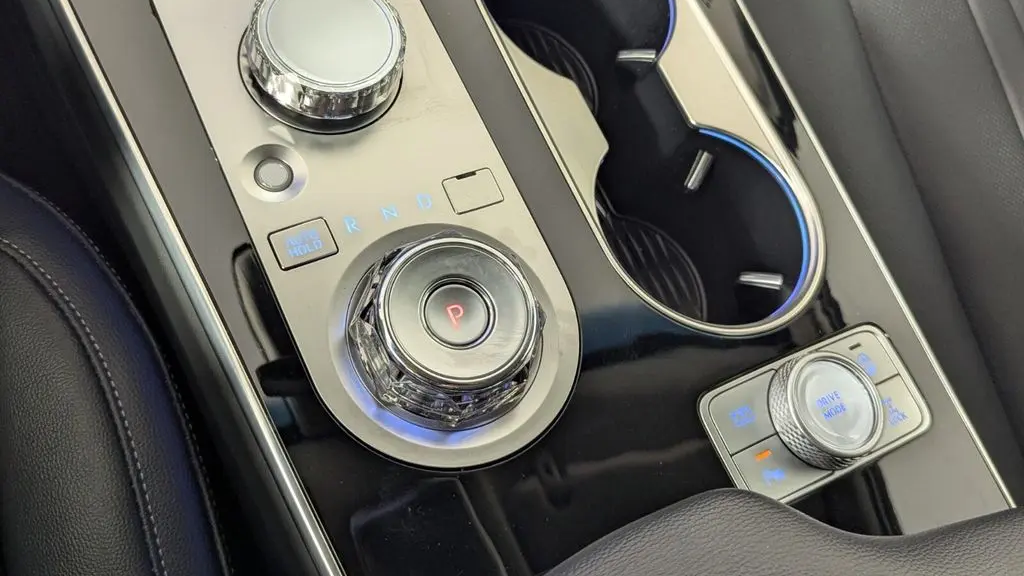 2025 Genesis GV80 2.5T Standard