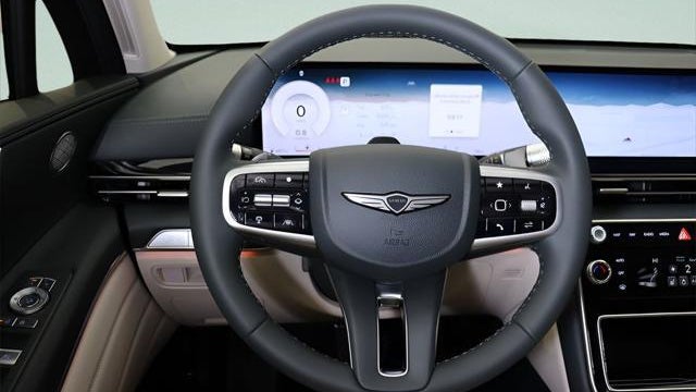 2025 Genesis GV80 2.5T Standard