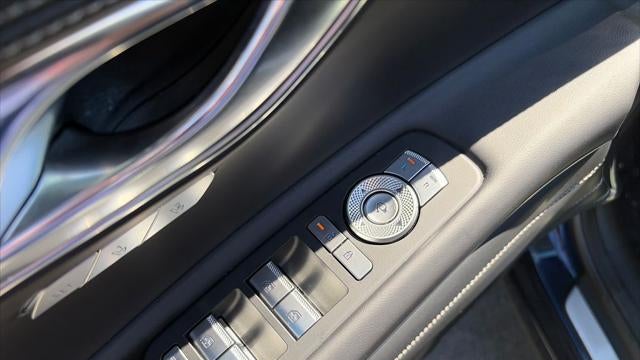 2025 Genesis GV80 2.5T Standard