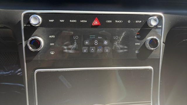 2025 Genesis GV80 2.5T Standard