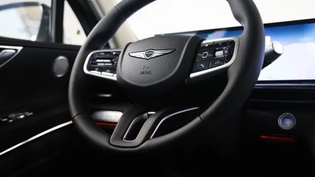 2026 Genesis GV80 2.5T