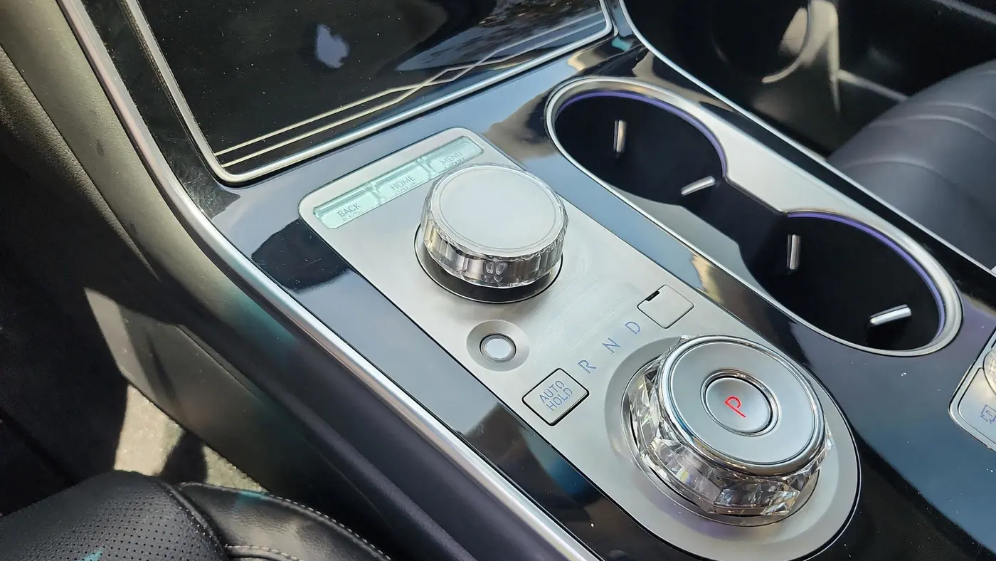 2025 Genesis GV80 2.5T Standard