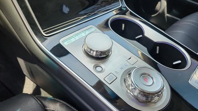 2025 Genesis GV80 2.5T Standard