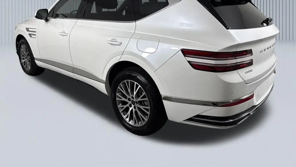 2026 Genesis GV80 2.5T