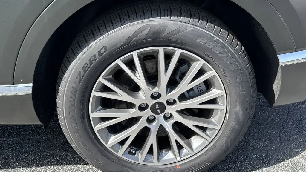 2025 Genesis GV80 2.5T Standard