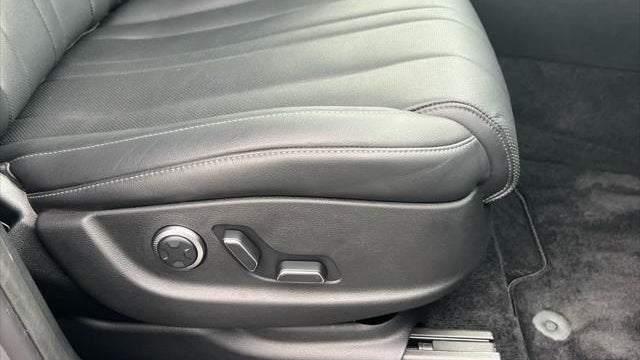2025 Genesis GV80 2.5T Standard