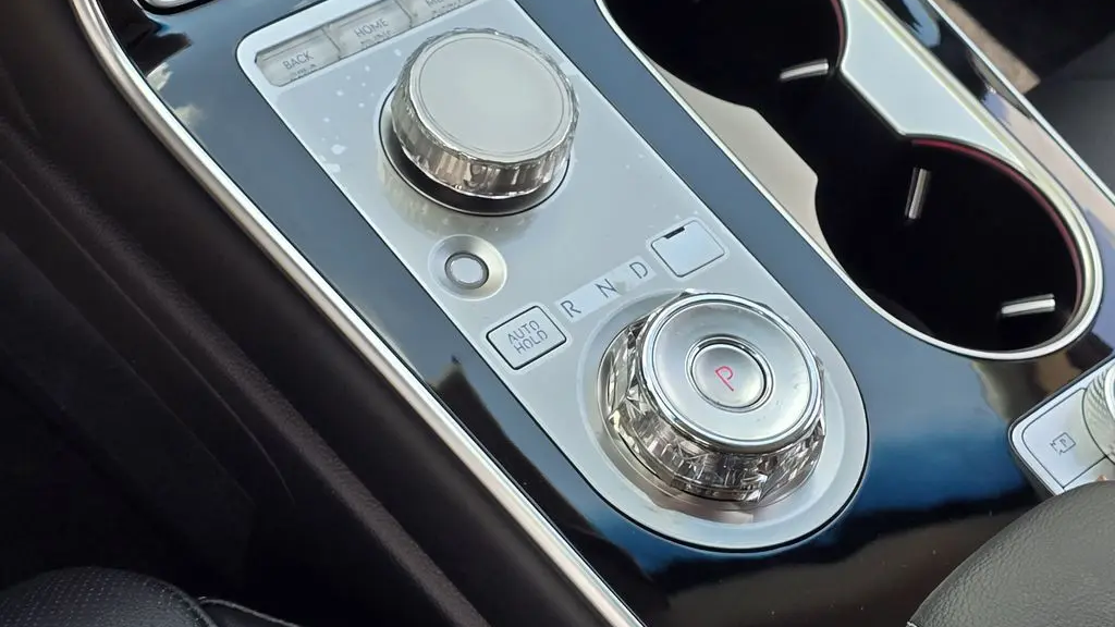 2026 Genesis GV80 2.5T