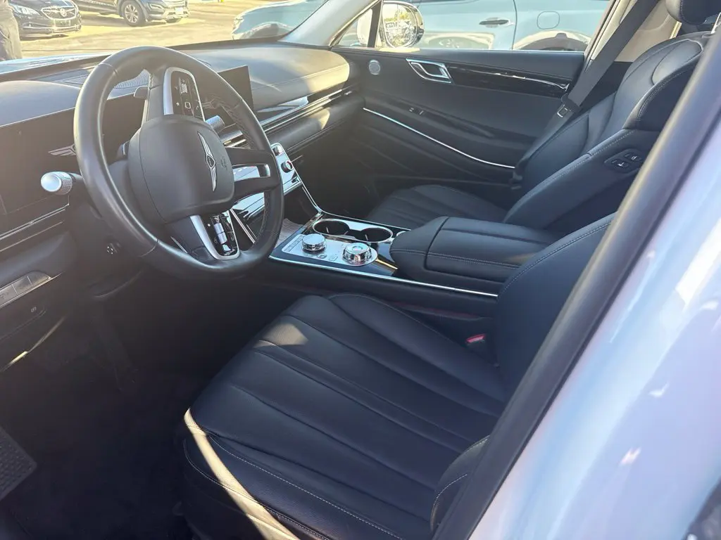 2026 Genesis GV80 - $41,900