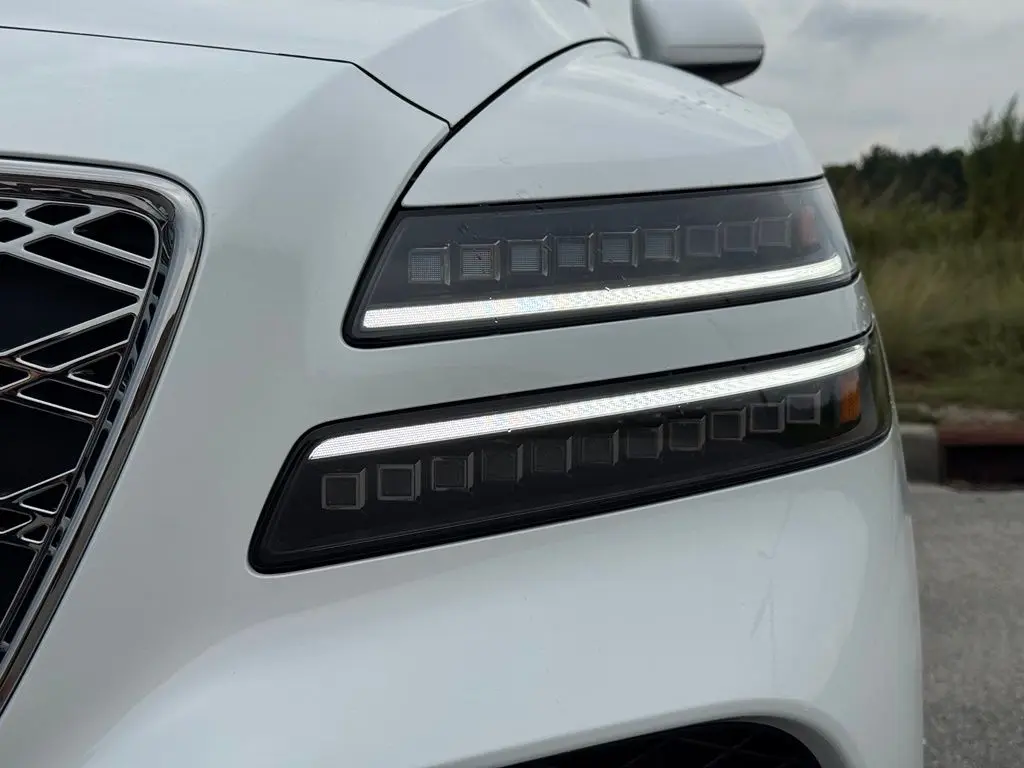 2027 Genesis GV80 - $64,477