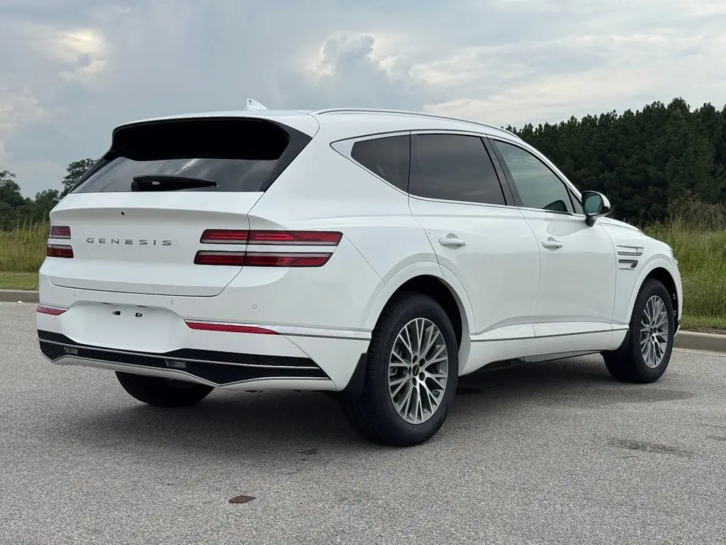 2027 Genesis GV80 - $64,477