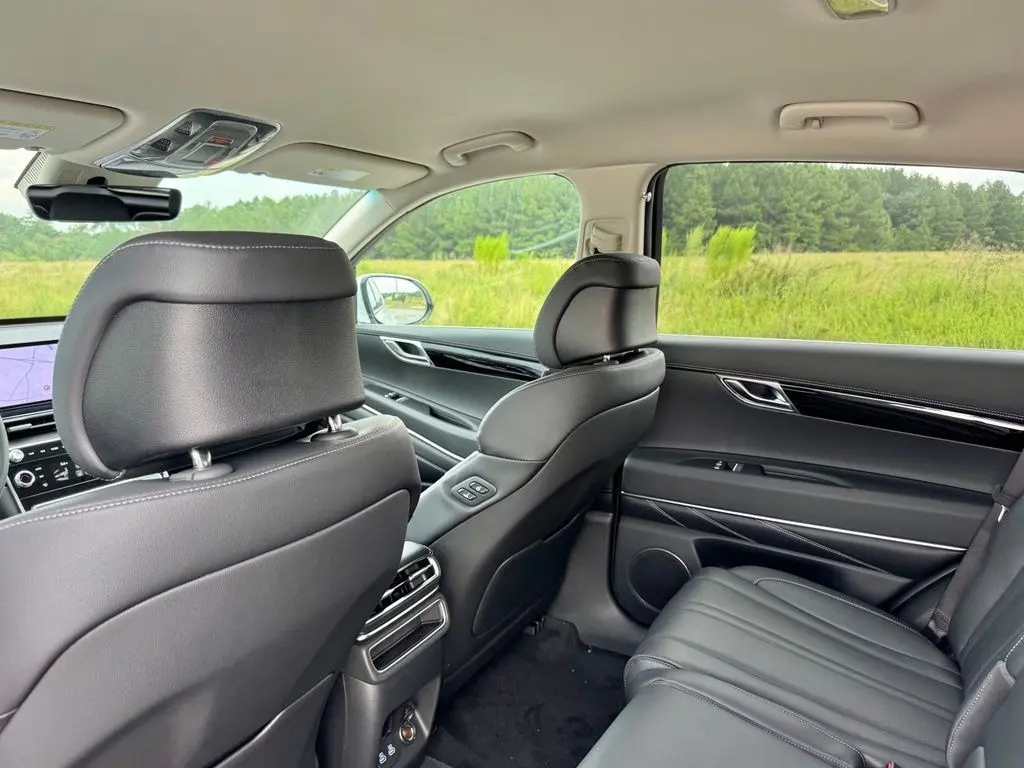 2027 Genesis GV80 - $64,477