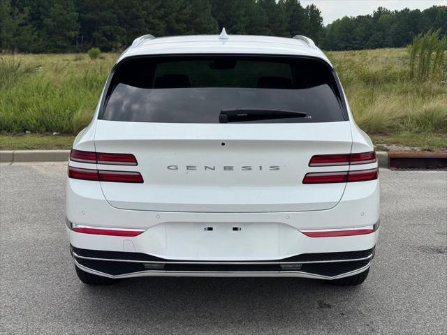 2027 Genesis GV80 - $64,477