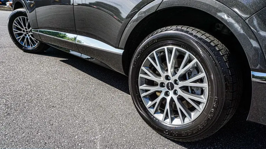 2025 Genesis GV80 2.5T Standard