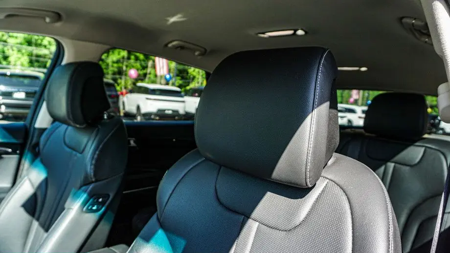 2025 Genesis GV80 2.5T Standard