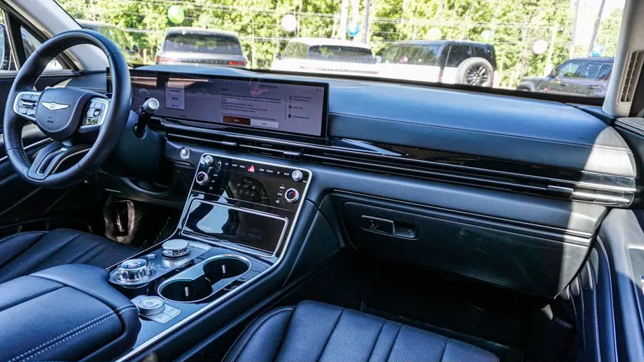 2025 Genesis GV80 2.5T Standard