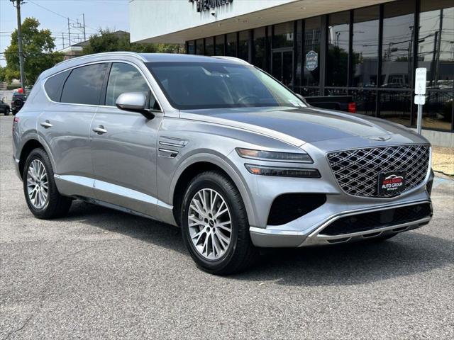 2025 Genesis GV80 - $35,576