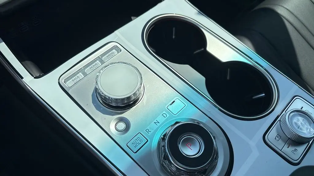 2026 Genesis GV80 2.5T