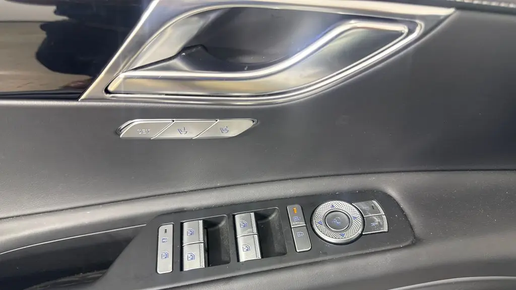 2026 Genesis GV80 2.5T