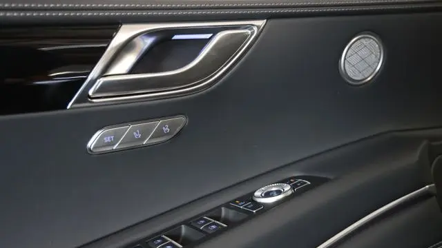 2026 Genesis GV80 2.5T