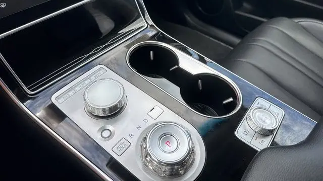 2025 Genesis GV80 2.5T Standard