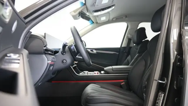 2026 Genesis GV80 2.5T
