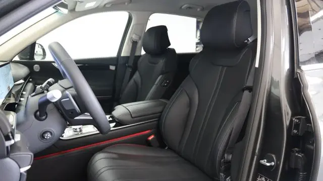 2026 Genesis GV80 2.5T