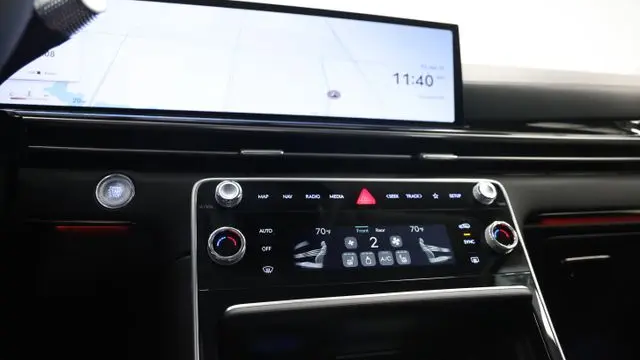 2026 Genesis GV80 2.5T
