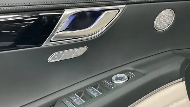 2025 Genesis GV80 2.5T Standard