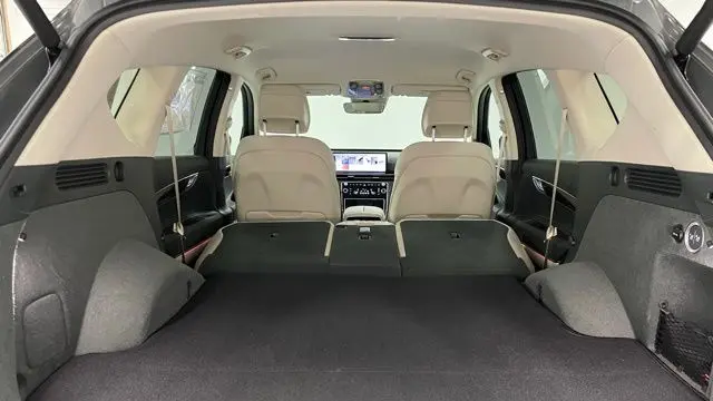 2025 Genesis GV80 2.5T Standard