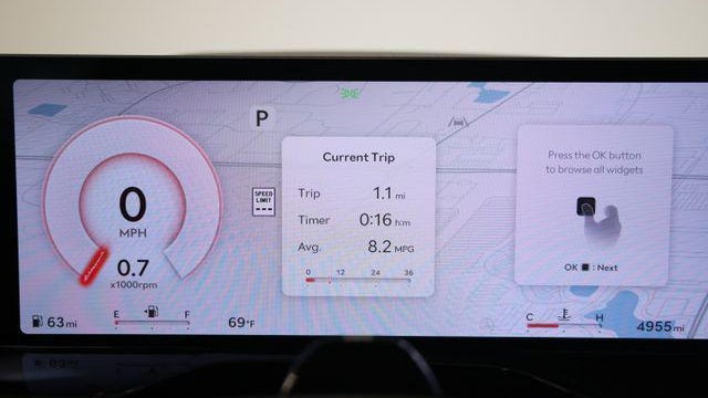 2025 Genesis GV80 2.5T Standard