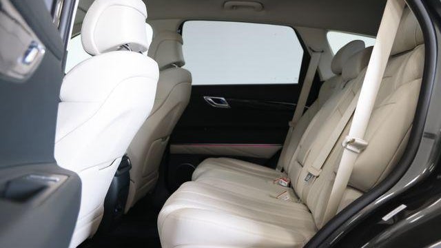 2025 Genesis GV80 2.5T Standard