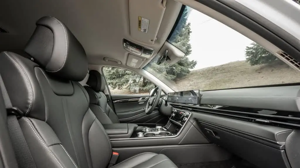 2025 Genesis GV80 2.5T Standard