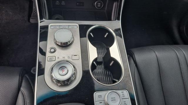 2025 Genesis GV80 2.5T Standard