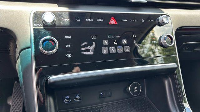 2025 Genesis GV80 2.5T Standard
