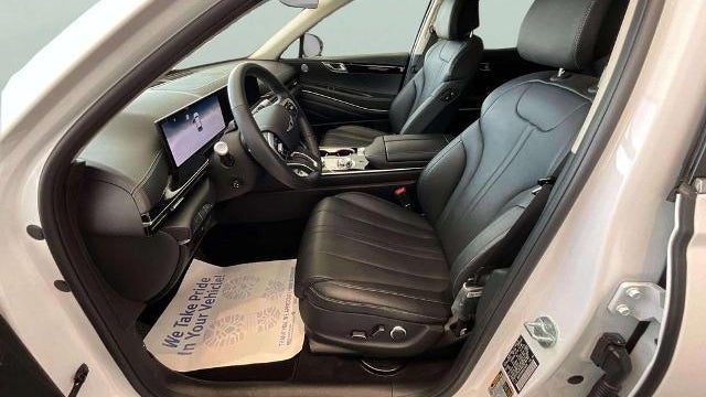 2025 Genesis GV80 2.5T Standard
