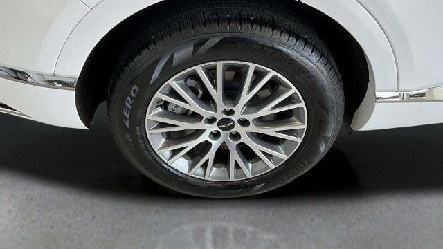 2025 Genesis GV80 2.5T Standard